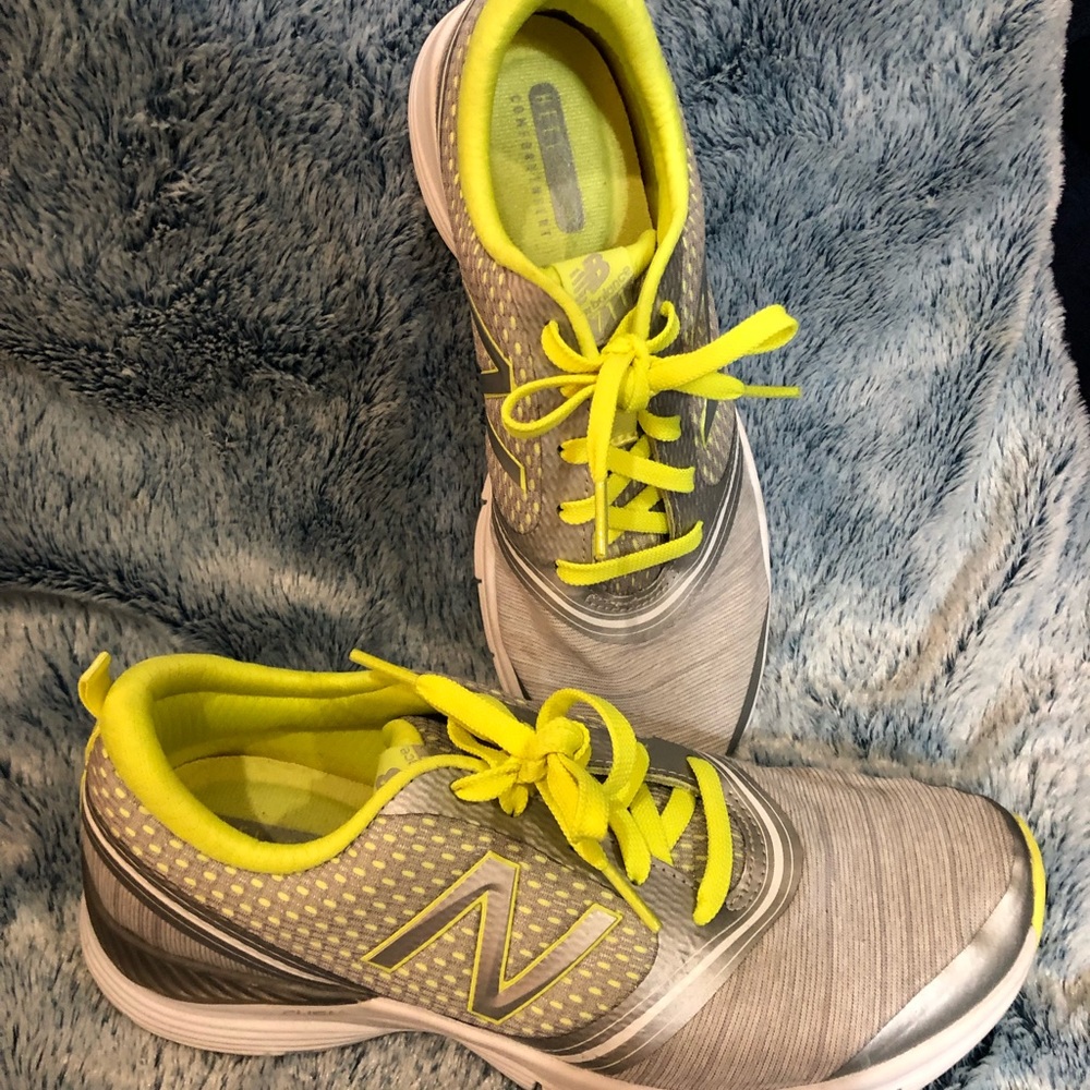 Running shoes, worn 3 times